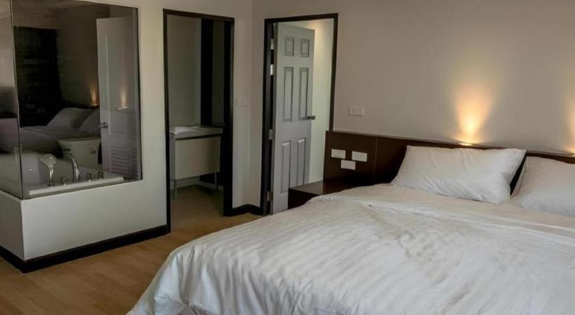 Eurotel Hotel Καντσαναμπούρι Εξωτερικό φωτογραφία